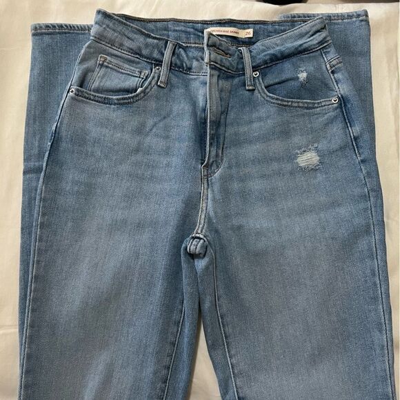 LEVIS HIGH RISE SKINNY JEANS- LIKE NEW- SIZE 26 - Picture 3 of 7